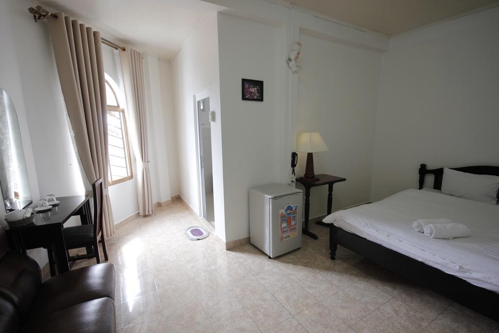 Binh Yen Hotel Далат Екстер'єр фото